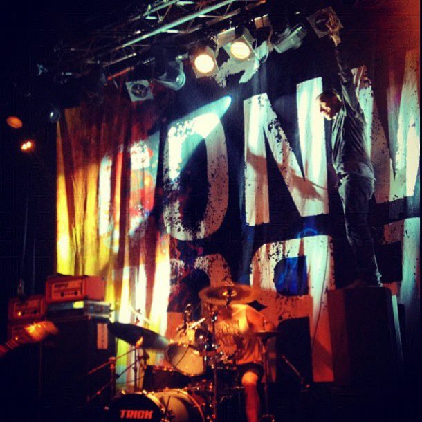 526758_503905819642633_1973071706_n